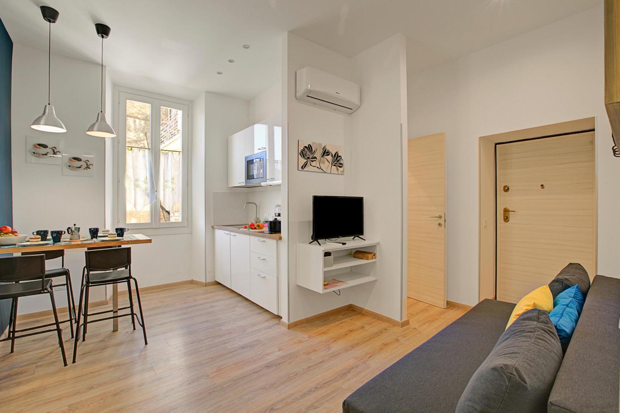 Heroes Apartment Sanremo Centro - Happy Rentals Екстер'єр фото