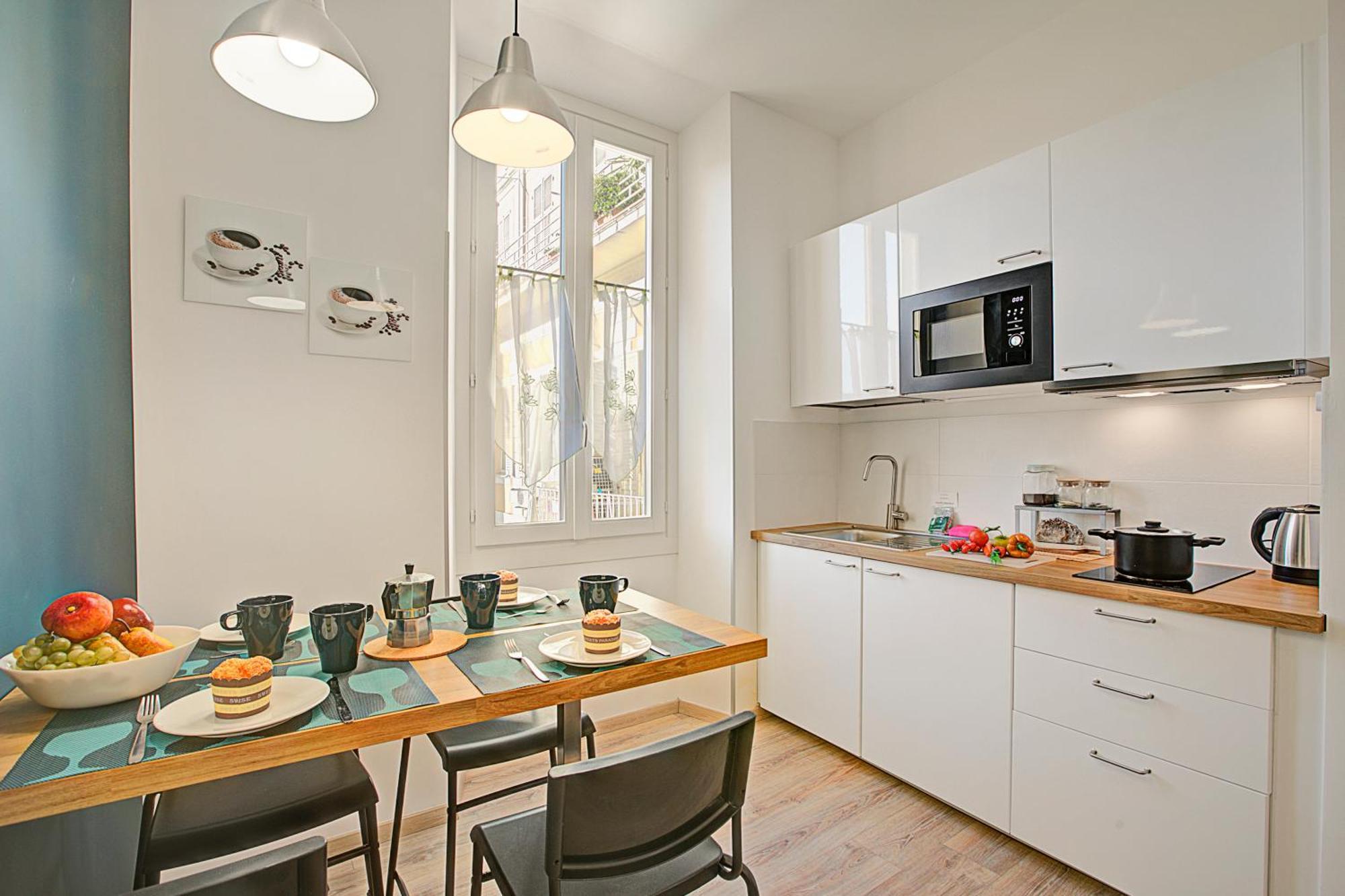Heroes Apartment Sanremo Centro - Happy Rentals Екстер'єр фото